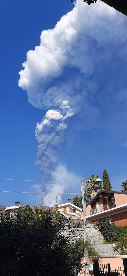 B&B Alle Falde Dell'Etna Zafferana Etnea Exterior photo